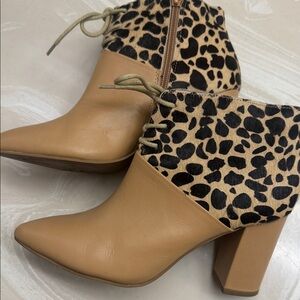 Seychelles Calf Hair and Leather Leopard Print Tan Ankle Boots booties